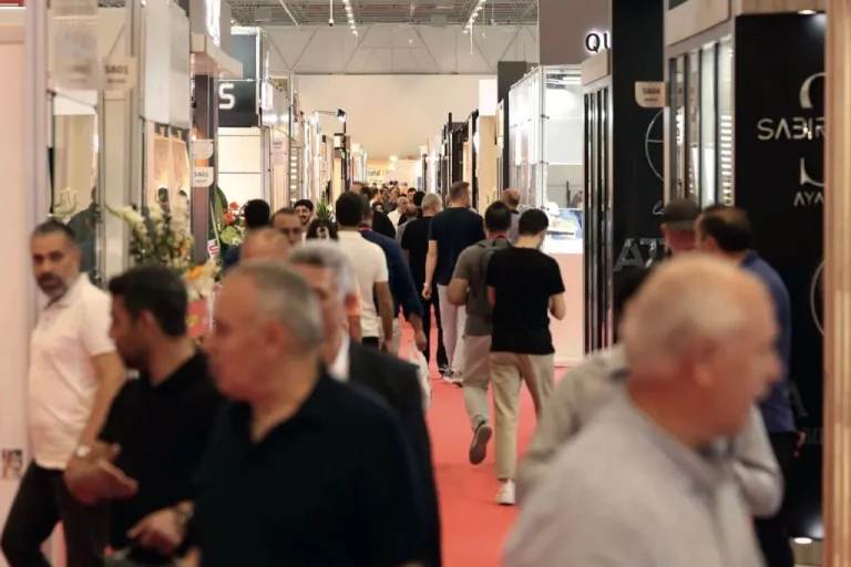 土耳其伊斯坦布尔鞋及箱包展览会现场照片4