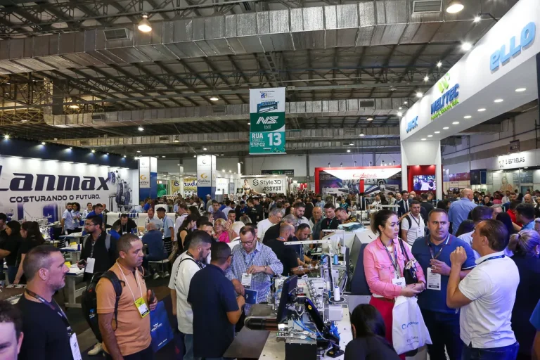巴西纺织机械展览会现场照片3