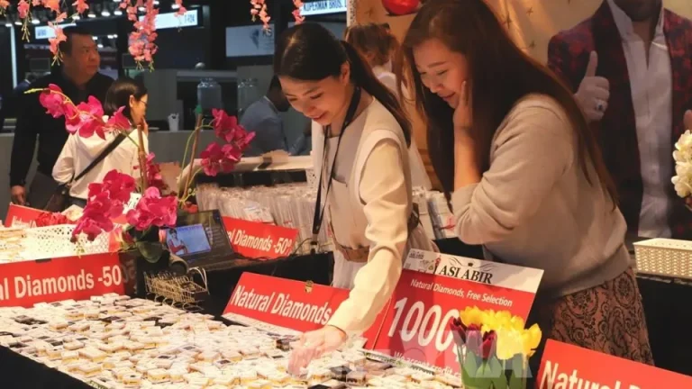 越南胡志明珠宝展览会IJV现场照片5
