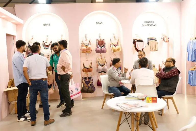印度孟买内衣、泳装展览会现场照片8