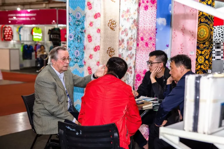 巴西圣保罗纺织面料及服装展览会现场照片7
