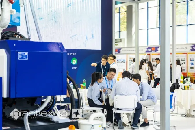 乌兹别克斯坦塑料橡胶展览会现场照片2