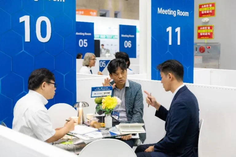韩国首尔二次电池展览会现场照片1