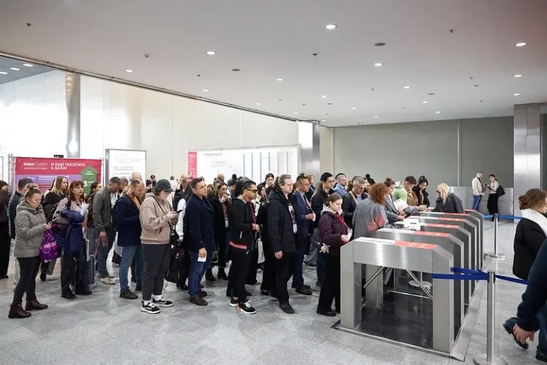 俄罗斯莫斯科美容美发展春季现场照片2