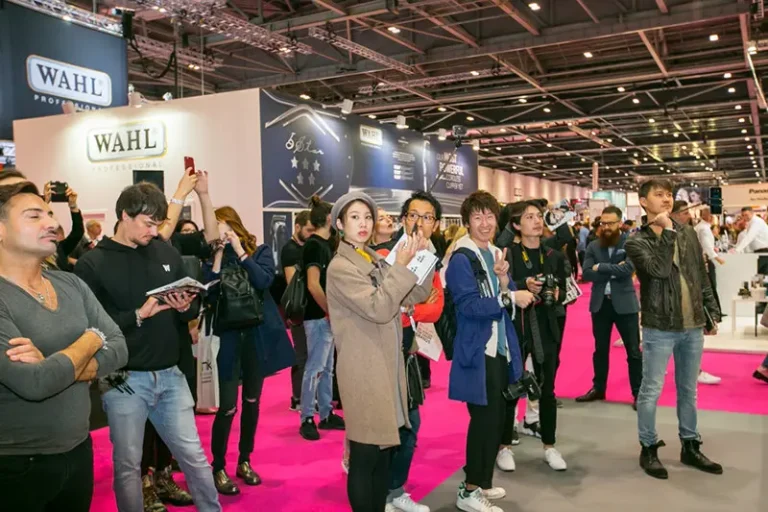 英国伦敦美发沙龙展览会现场照片3