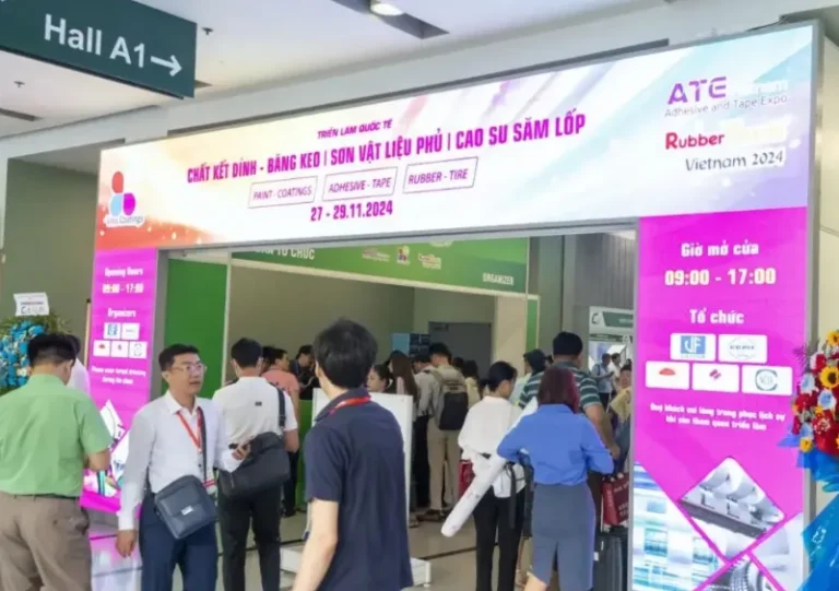 越南胶粘剂及胶粘带展览会现场照片3