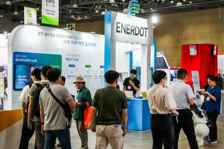 韩国首尔太阳能光伏展览会现场照片3