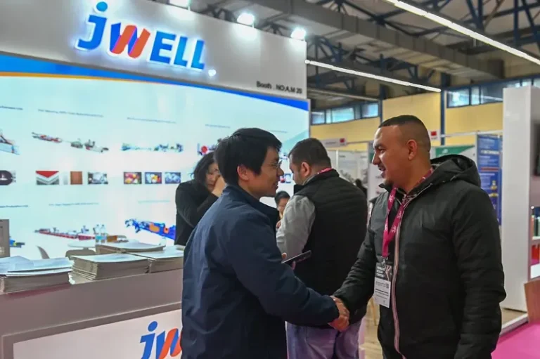 阿尔及利亚塑料橡胶展览会现场照片3