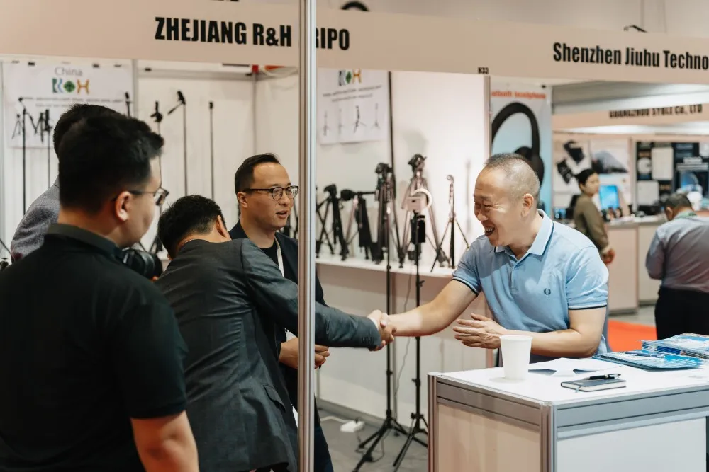 哈萨克斯坦电子产品展现场照片3