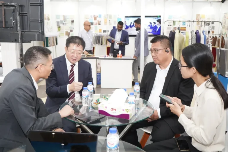 孟加拉中国全球纺织博览会现场照片5