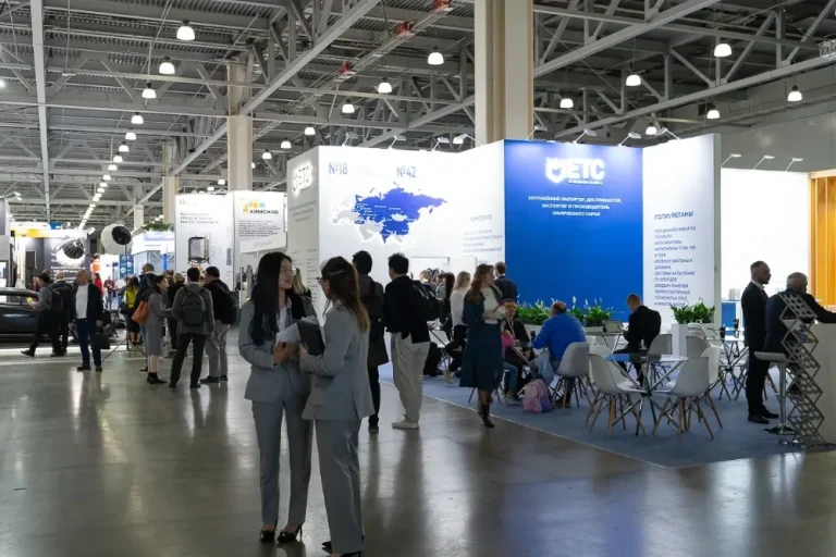 俄罗斯莫斯科国际聚氨酯材料及设备展现场照片3