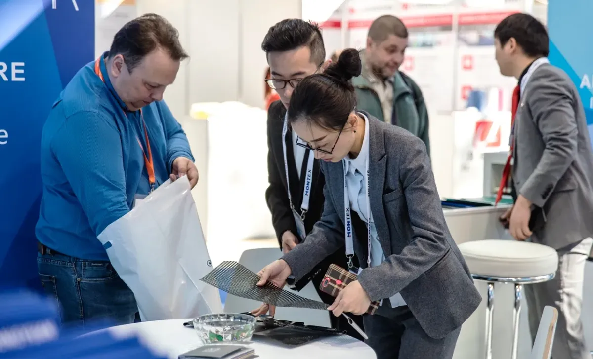 Techtextil Russia商贸洽谈现场