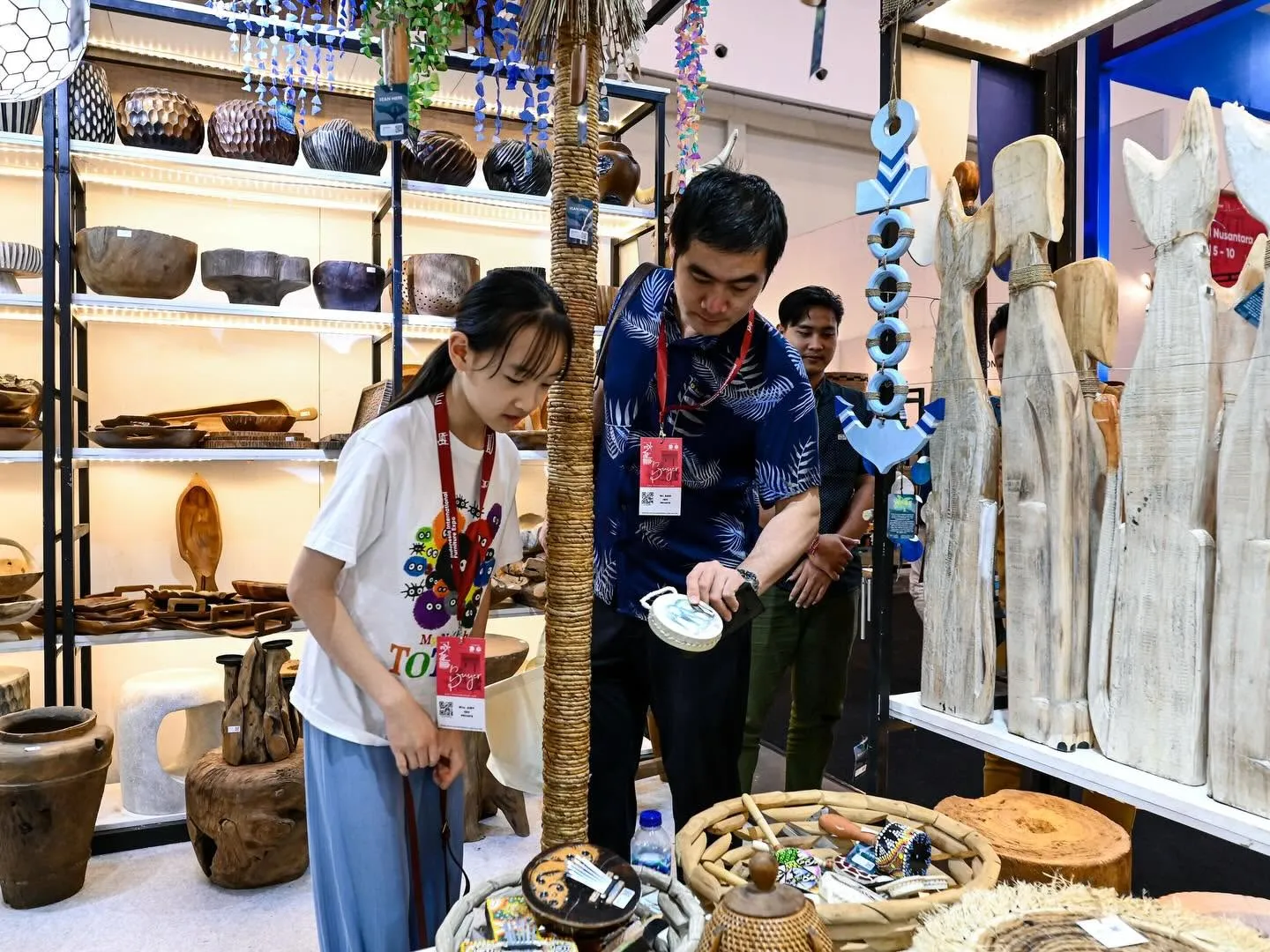 印尼雅加达家具展览会展品展示图