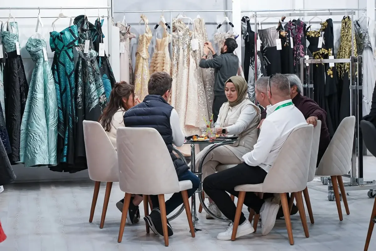 土耳其伊兹密尔婚纱礼服展览会IF Wedding Fashion现场