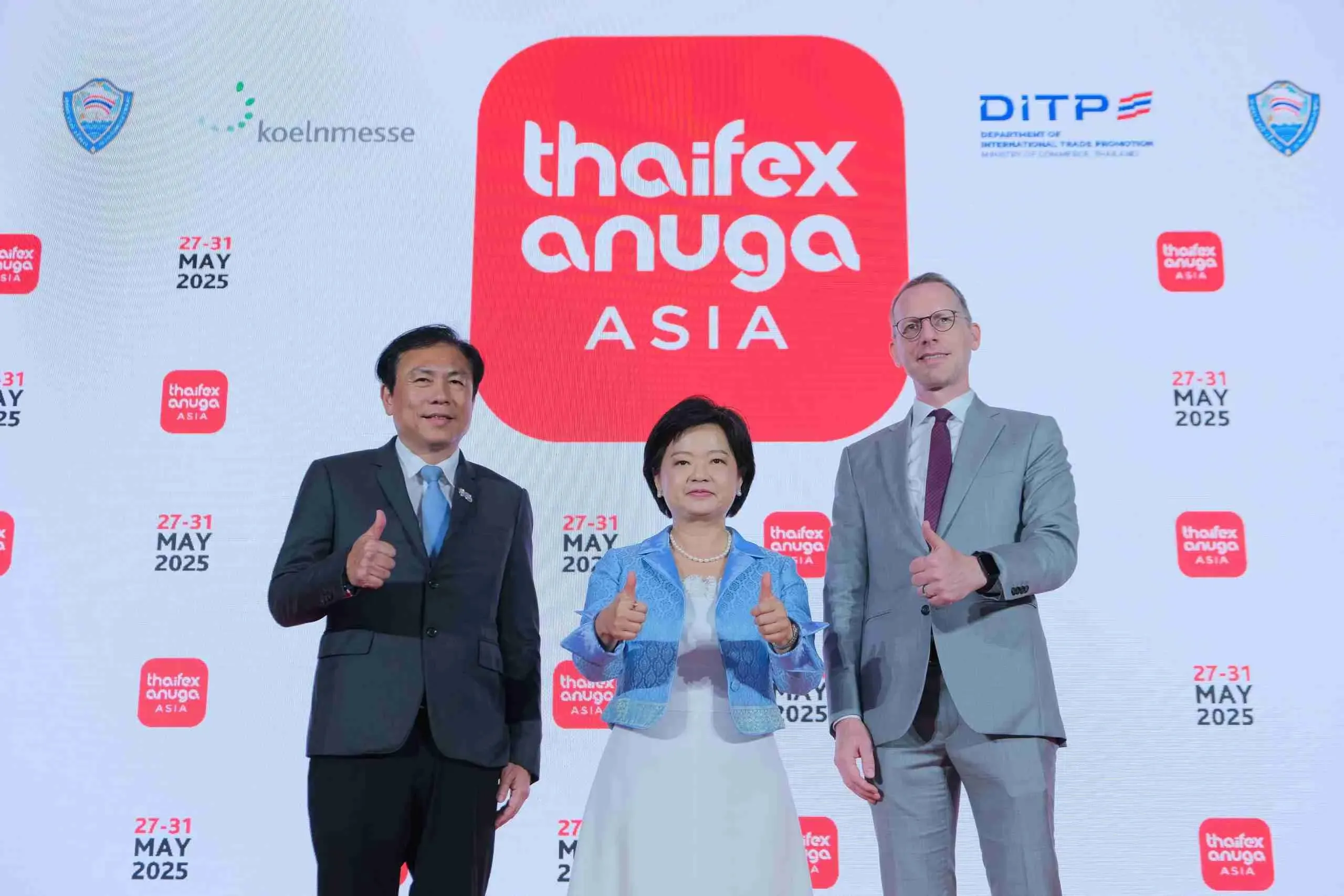 THAIFEX展会专业观众现场洽谈