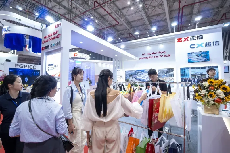 越南橡塑展塑料原料与制品展区